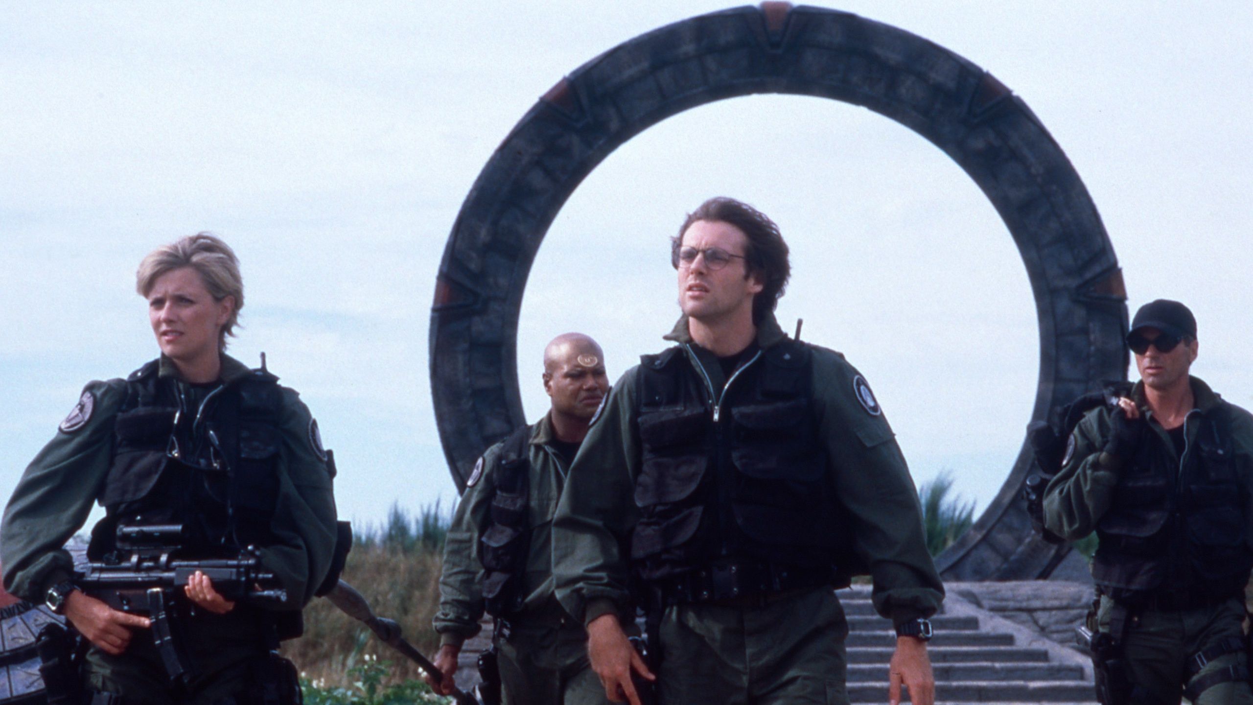 Amazon’s New Stargate Series Gets Story Details & Status Update From OG Star After Cancellation image
