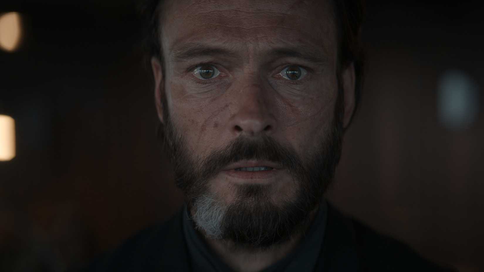 Andreas Pietschmann as Eyk Larsen in 1899