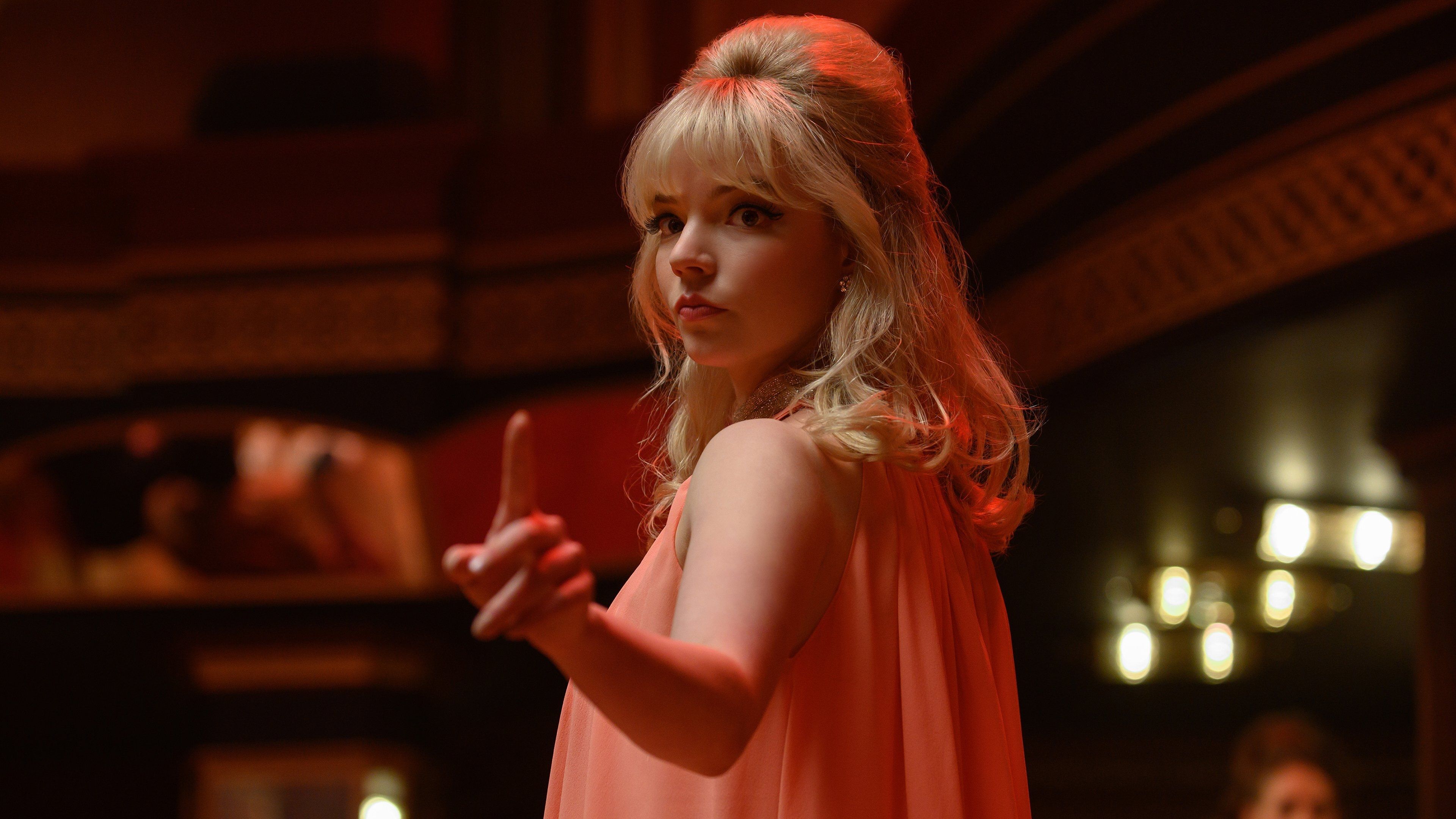 6 Years Later, Anya Taylor-Joy's 7-Part Masterpiece Is Still The King Of Netflix Miniseries