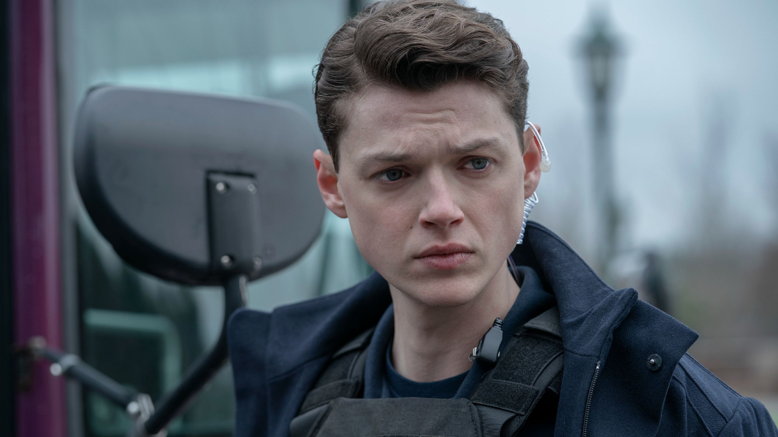 Hulu's 10/10 Dystopian Masterpiece Is So Good, It Got 6 Seasons And A Spinoff image