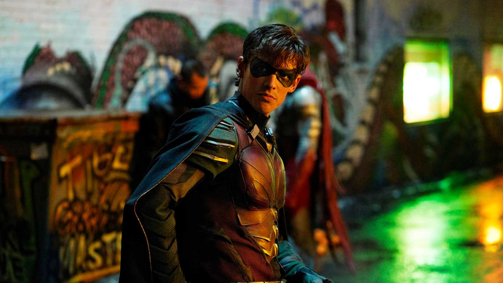 Brenton Thwaites played Dick Grayson/Robin in the early seasons of Titans.