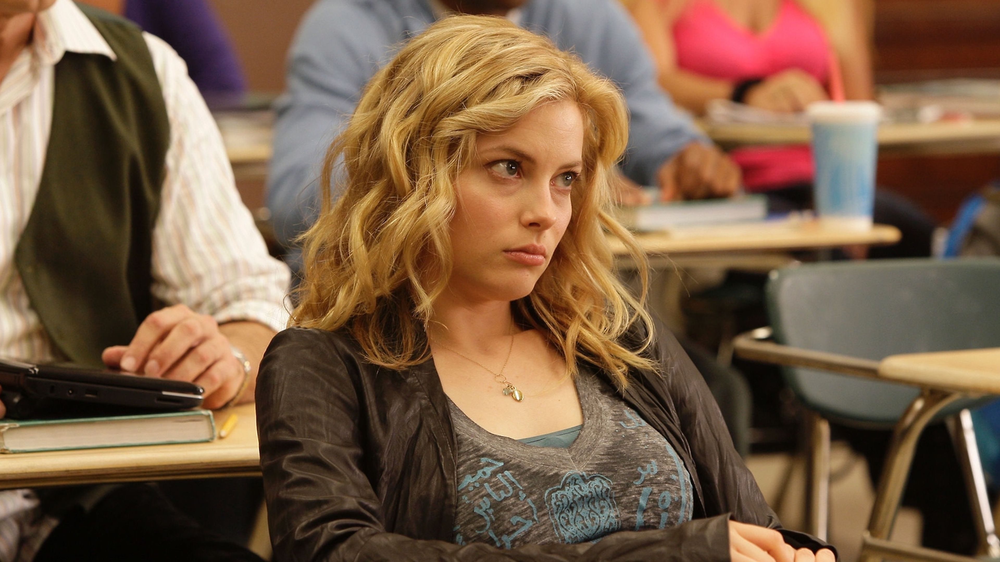 8 Greatest Comedy Shows About College image