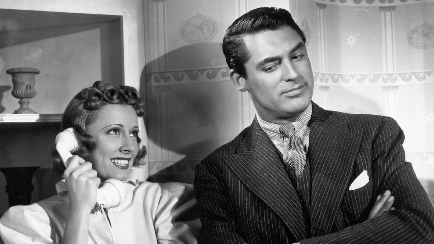 Cary Grant smiles in The Ugly Truth