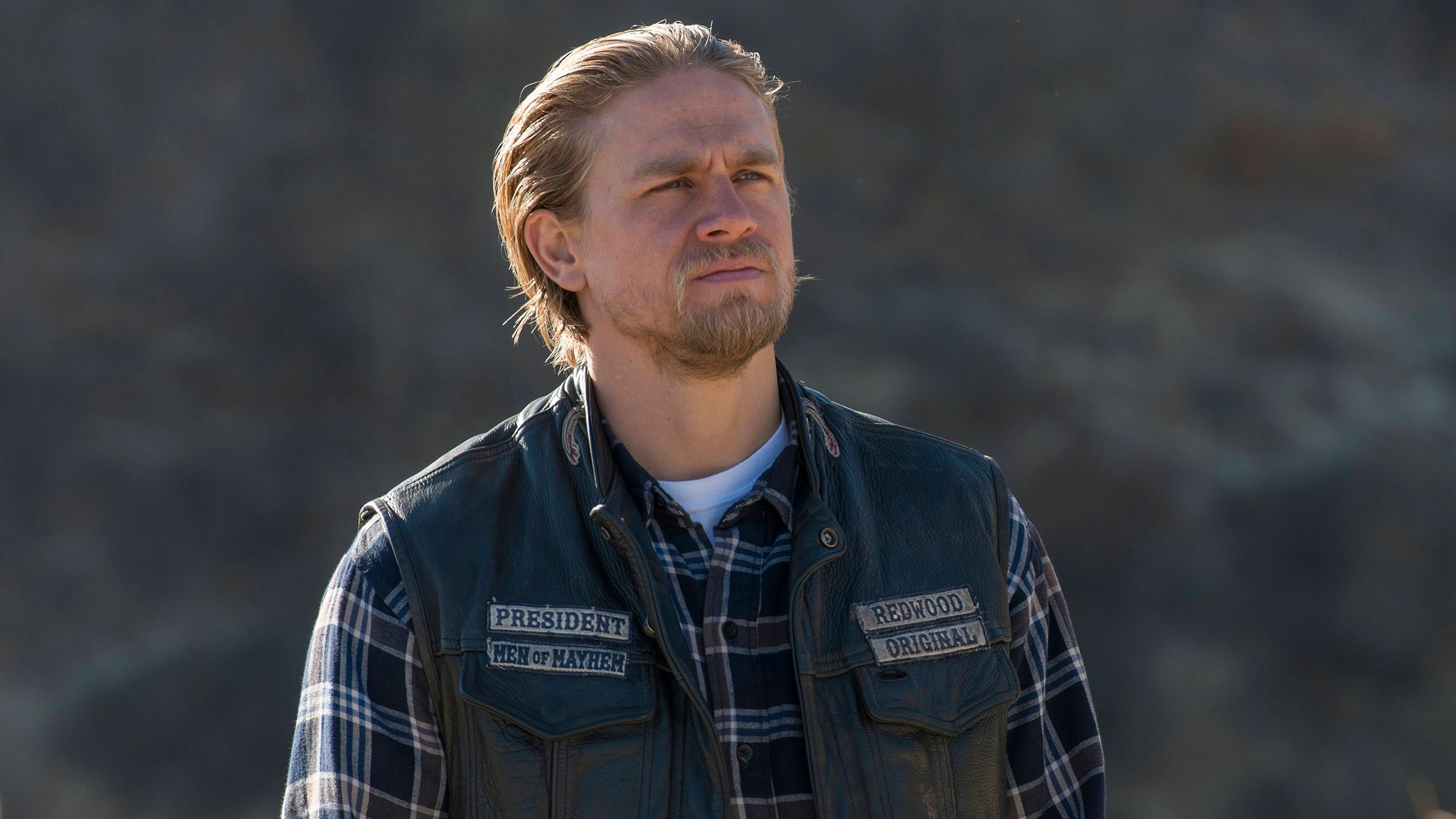 Charlie Hunnam's Sons Of Anarchy Replacement Can Last At Least 9 Seasons, But There's A Catch