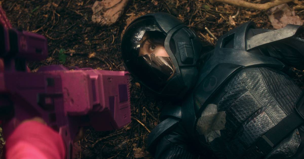 screenrant.com - Adrienne Tyler - Netflix's 33-Episode Sci-Fi Masterpiece Is Not An Easy Binge, But It's Worth Every Minute