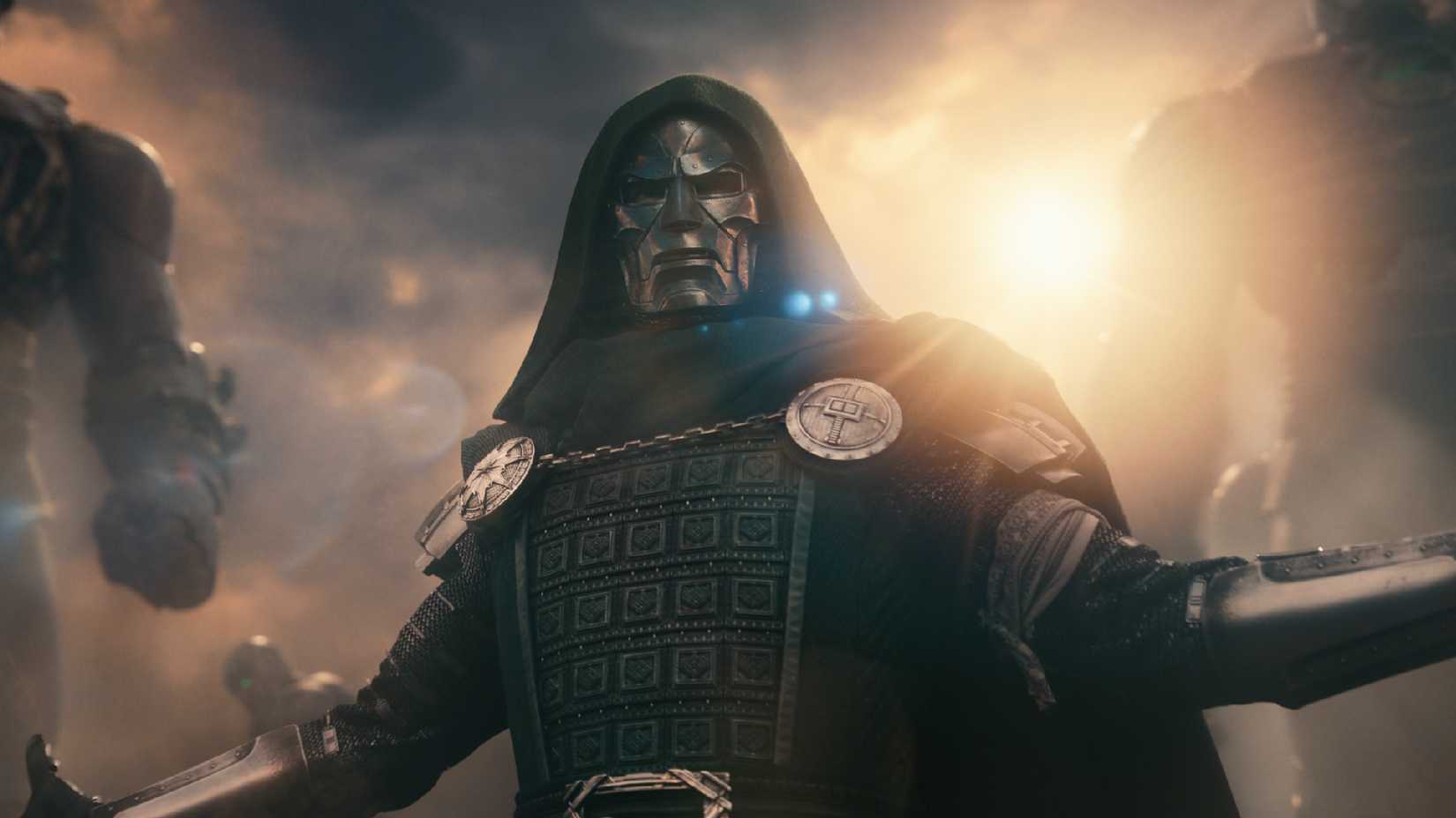 Doctor Doom controlling sentinels in Avengers Doomsday