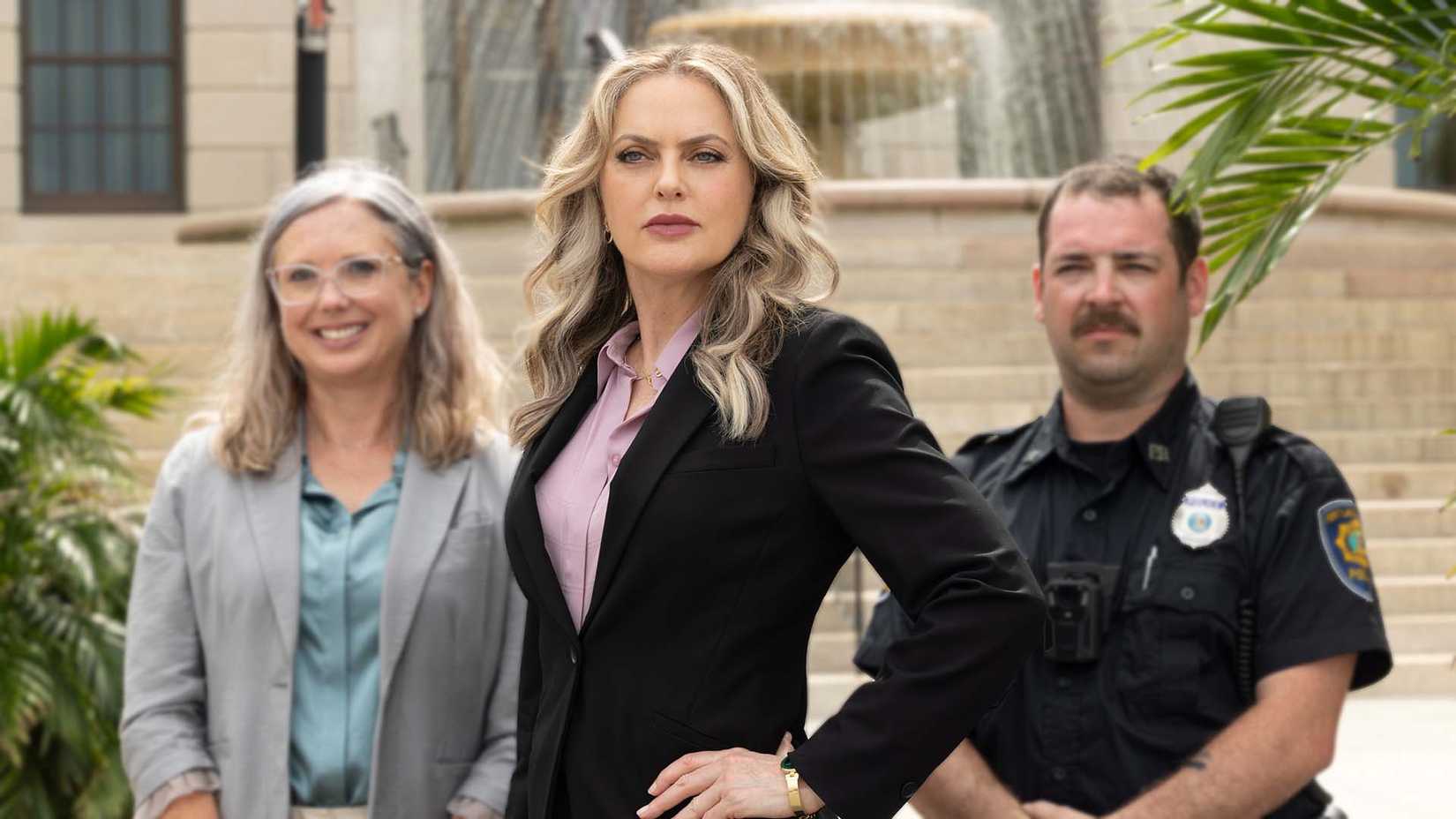 Elaine Hendrix as DA Janis Lake in R.J. Decker season 2, episode 3