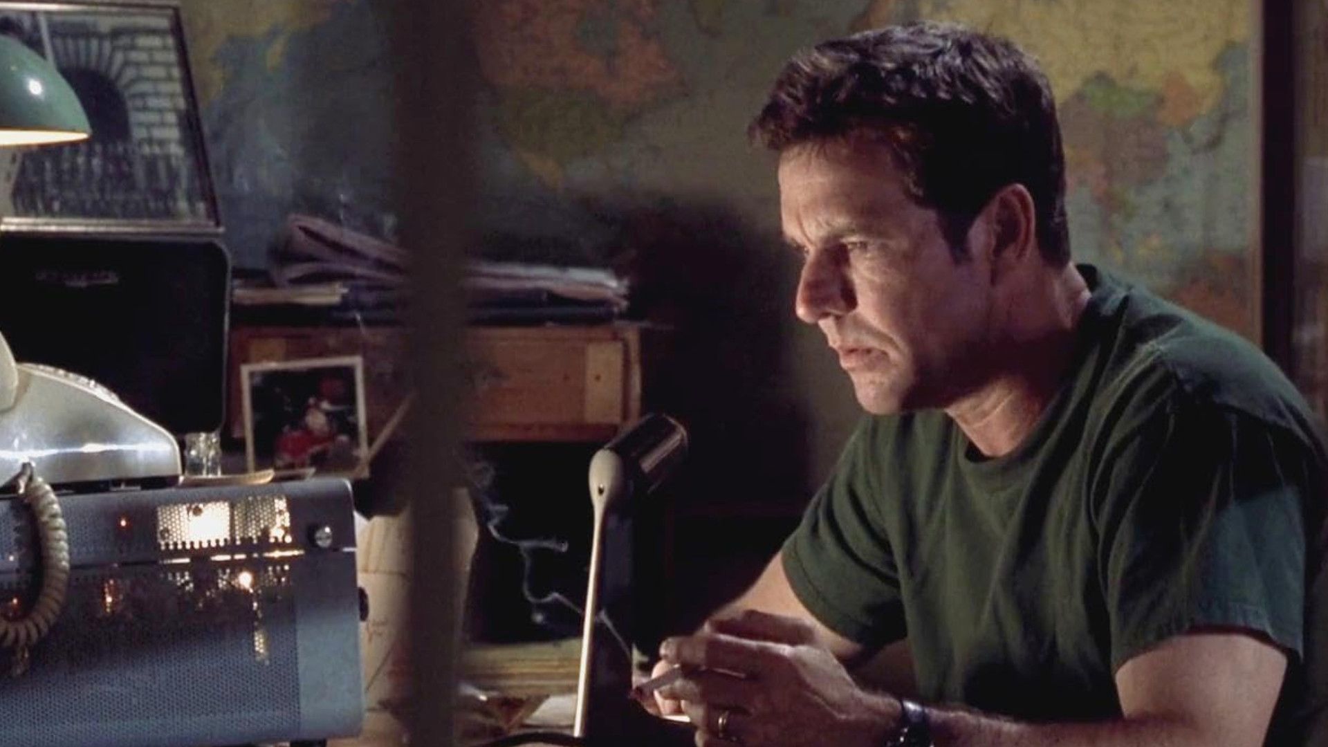Back To The Future Meets Looper In Dennis Quaid’s Sci-Fi Movie Hitting Major Streaming Milestone image