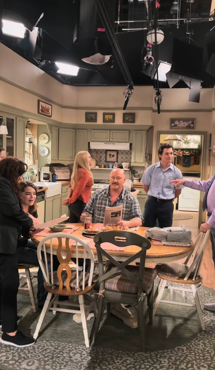 Georgie & Mandy's First Marriage season 3 set photo