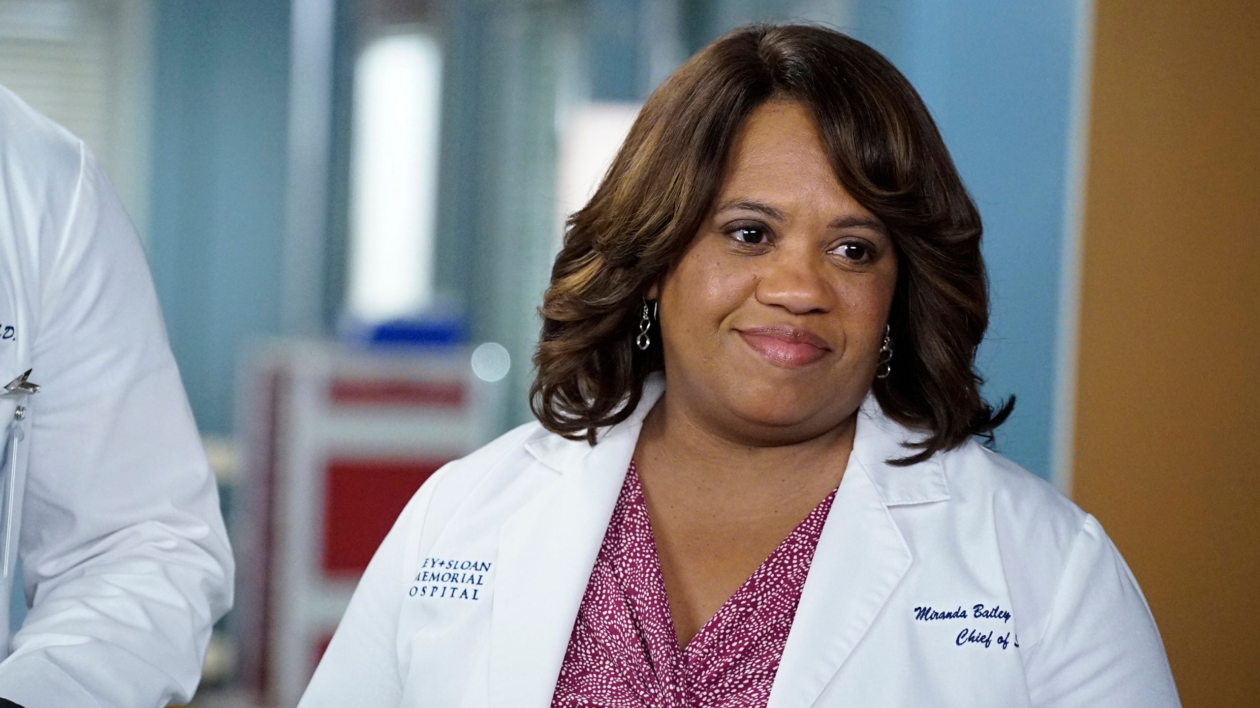 All 9 Grey's Anatomy Characters Who Have Been Chief Of Surgery image