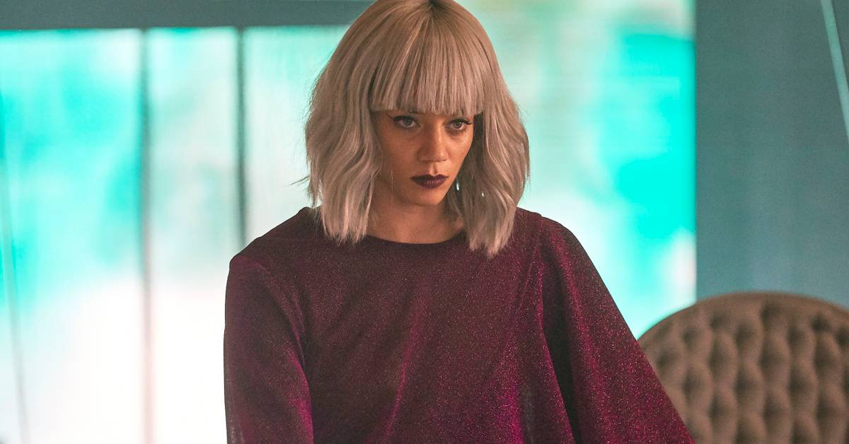 screenrant.com - Cathal Gunning - Aldous Huxley Meets The Matrix In Prime Video's Mind-Bending Dystopian Series With 8 Episodes