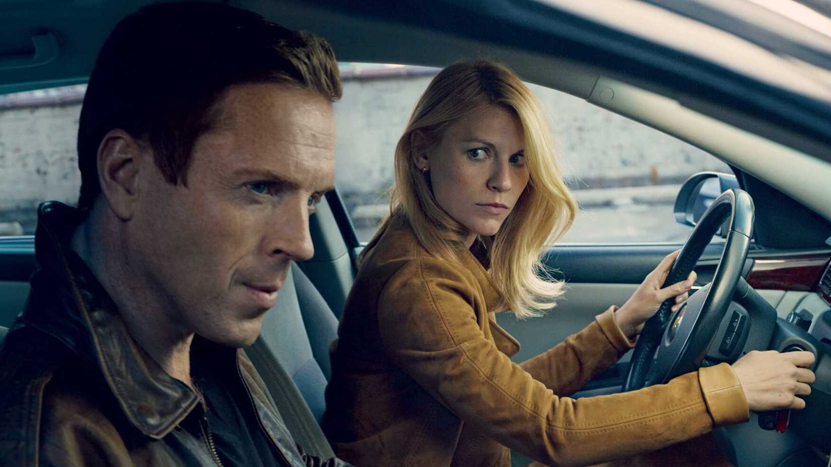 Claire Danes and Damian Lewis sitting in a car in Homeland season 3