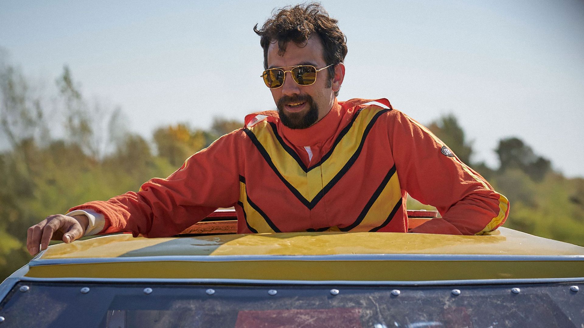 Jay Baruchel & Ed Helms Debate Drowning Vs. Burning In The Stunt Driver Clip