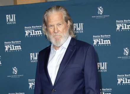 Patrick Star Writing Note $12.3 Billion Franchise Sets Streaming Release Date For Latest Monster ...
