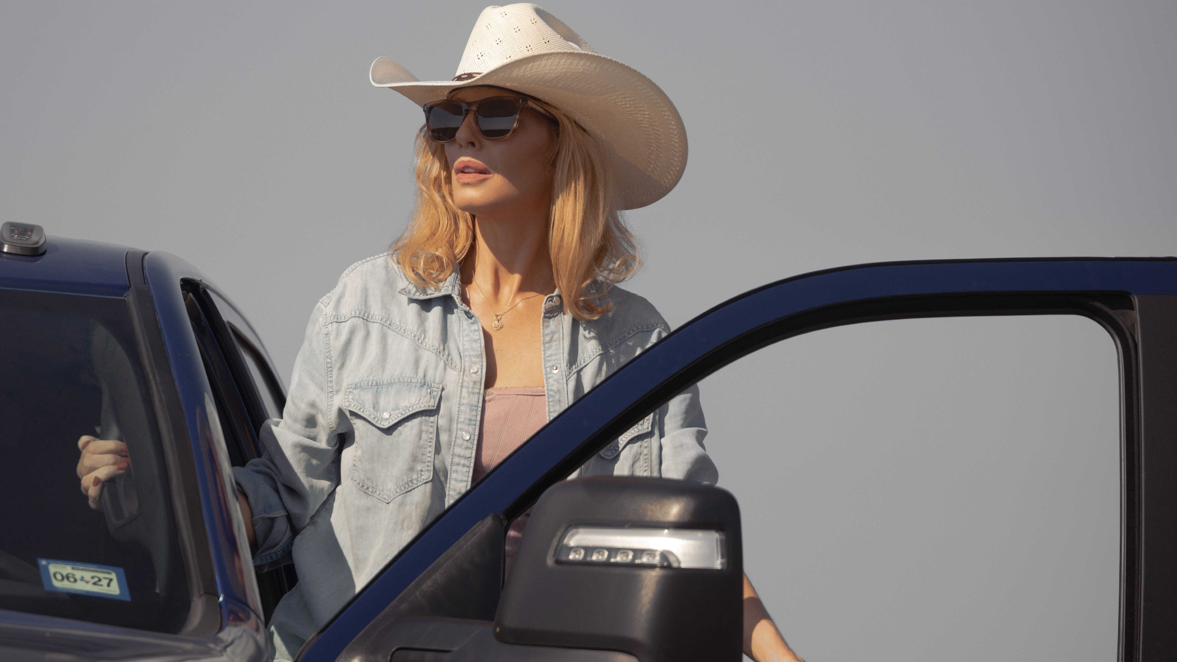 Dutton Ranch's Yellowstone Change Saves Season 2 From Death Sentence