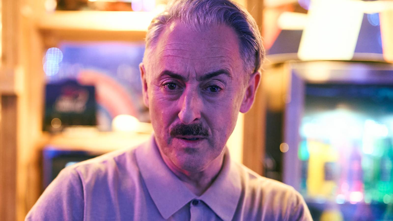 Tip Toe Review: Alan Cumming’s Psychological Thriller Is Grisly ...