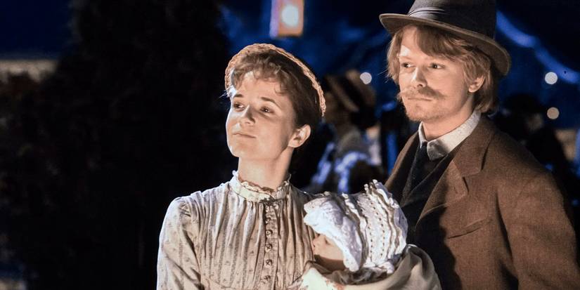 Maggie, William and Seamus at night in Back to the Future