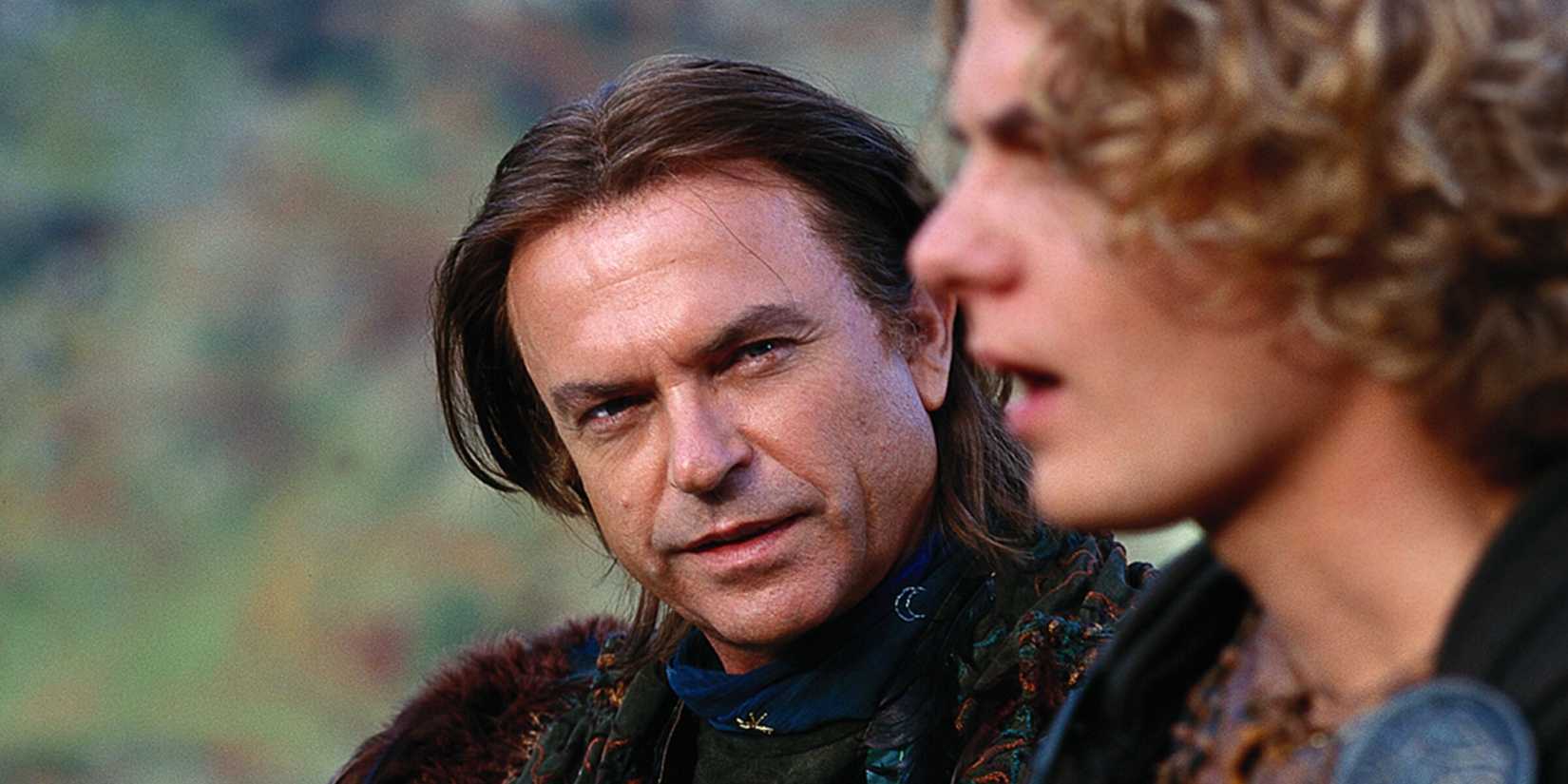 Marlin speaking to Arthur in the 1998 miniseries
