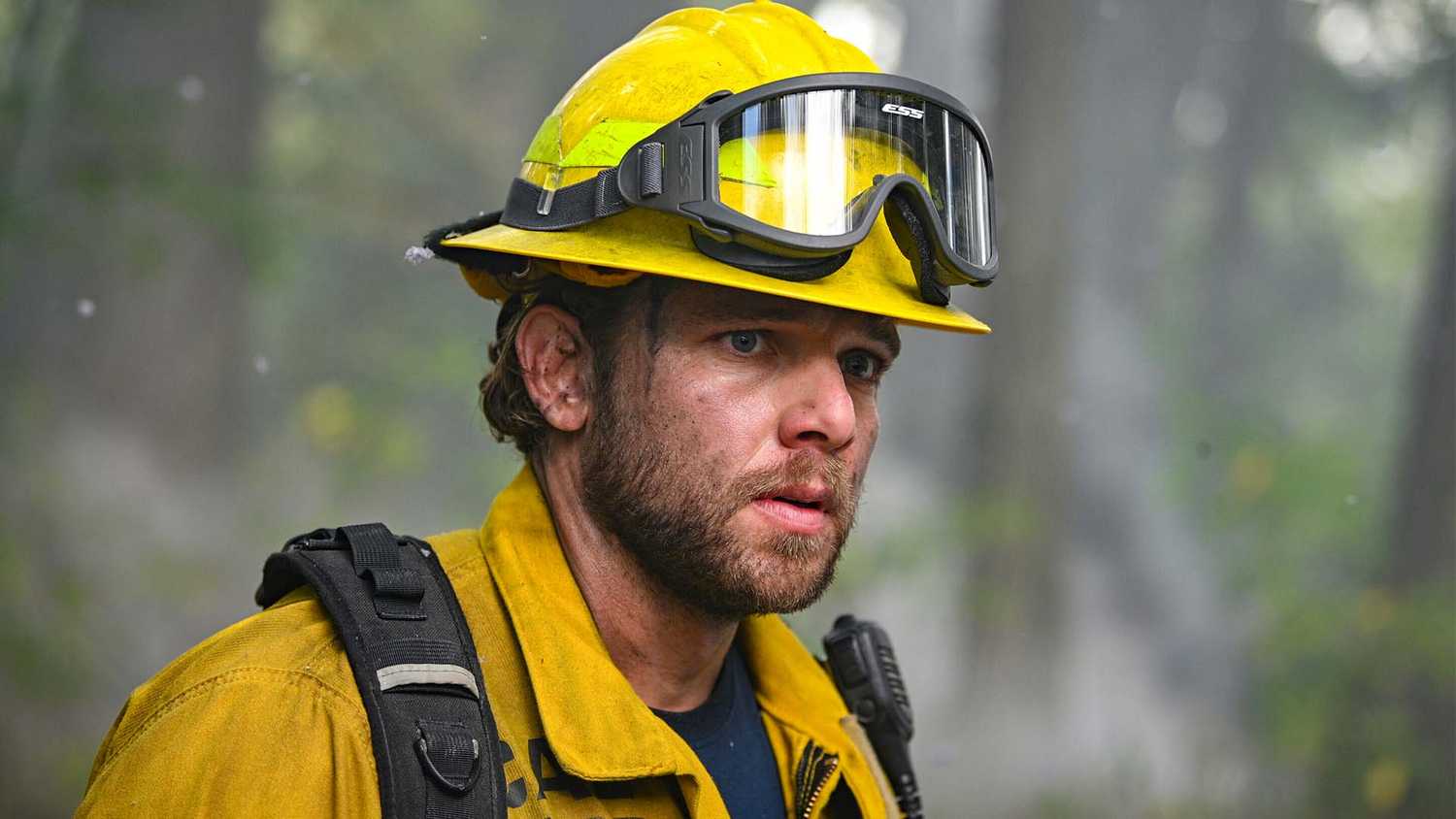 Max Thieriot como Bode Leone em Fire Country temporada 3