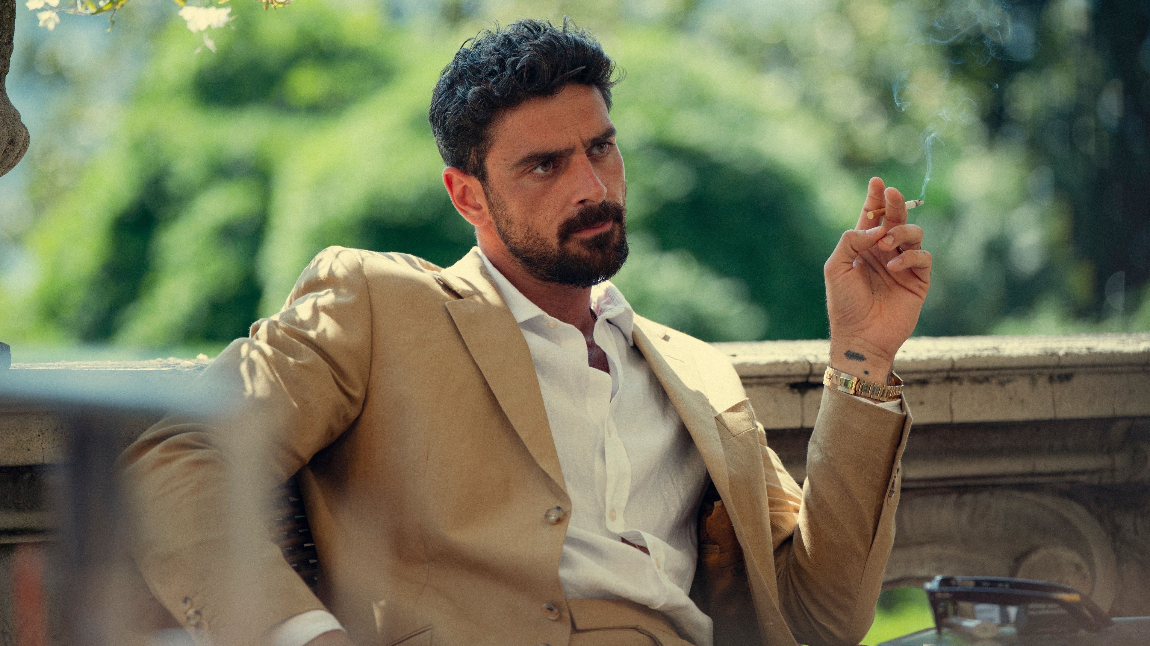 Guy Ritchie's 16-Part Netflix Crime Drama Is So Good, It's Already Renewed For Another Season image