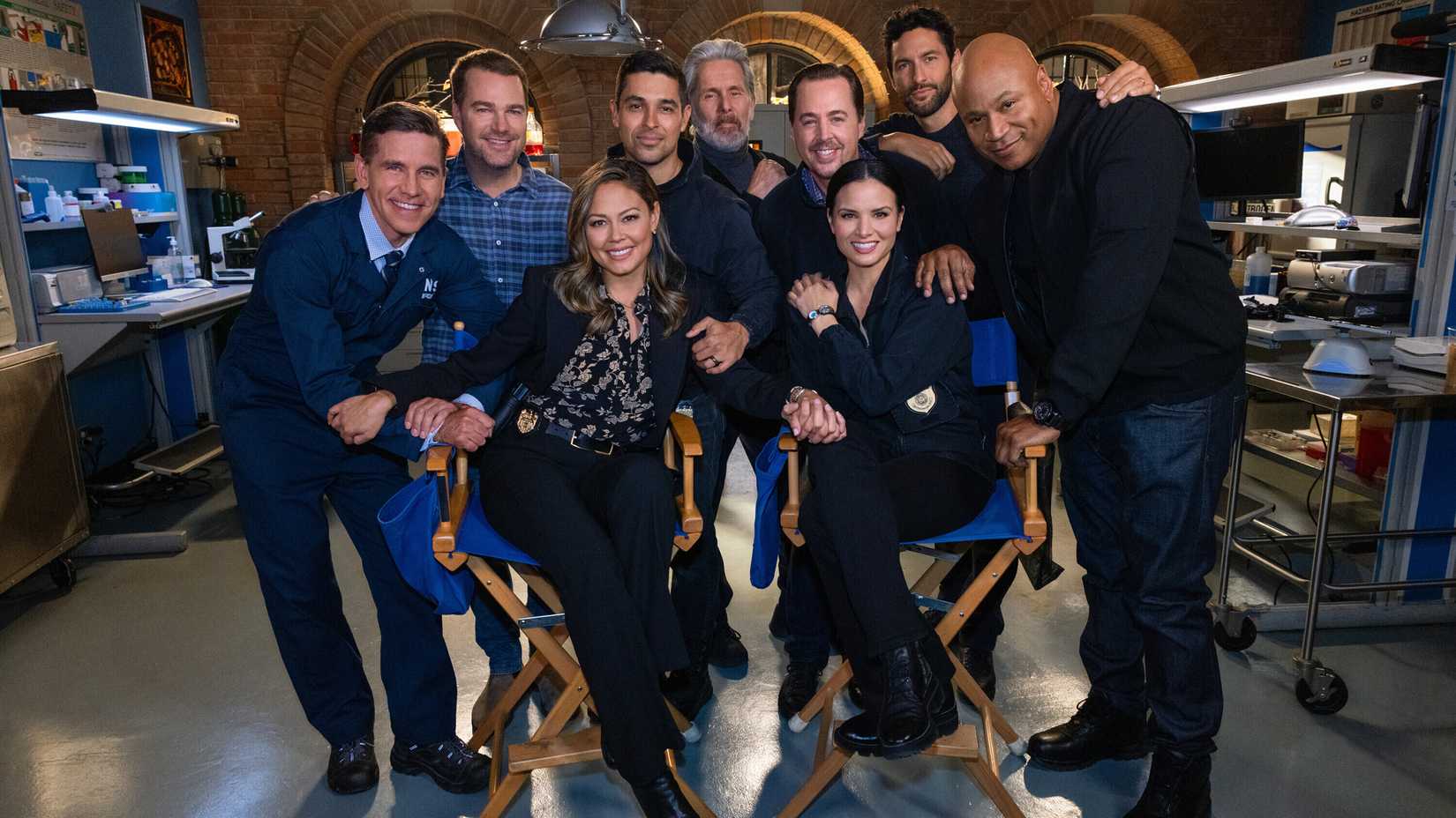 NCIS' cast with NCIS: Hawaii and NCIS: Los Angeles cast members in a behind the scenes photo.