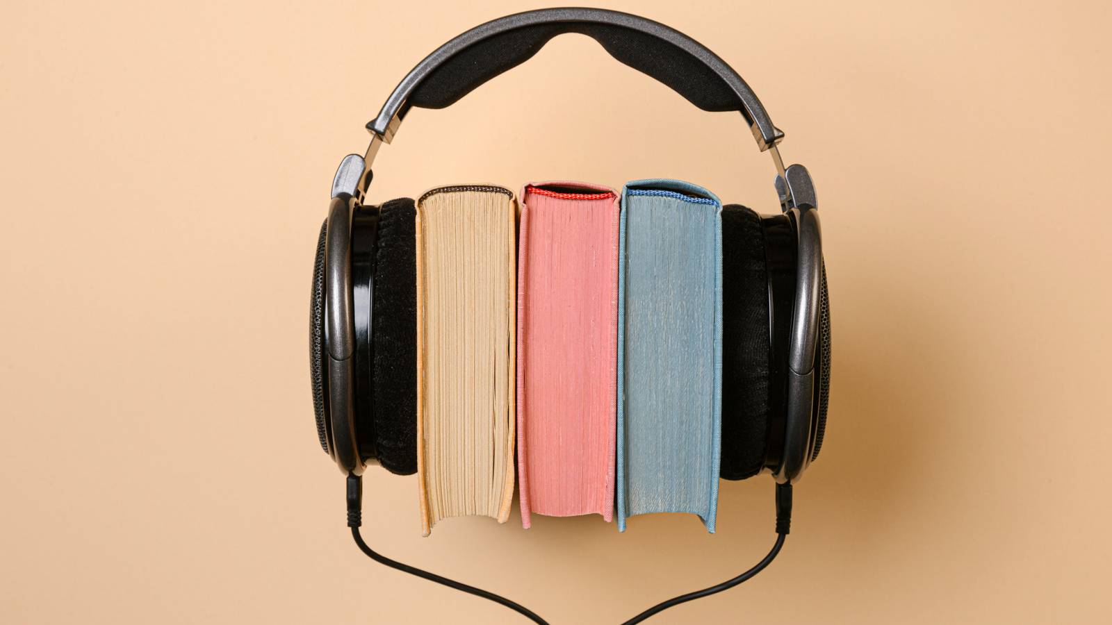 5 Fantasy Audiobooks With Celebrity Narrators That Outshine The Movie Adaptation