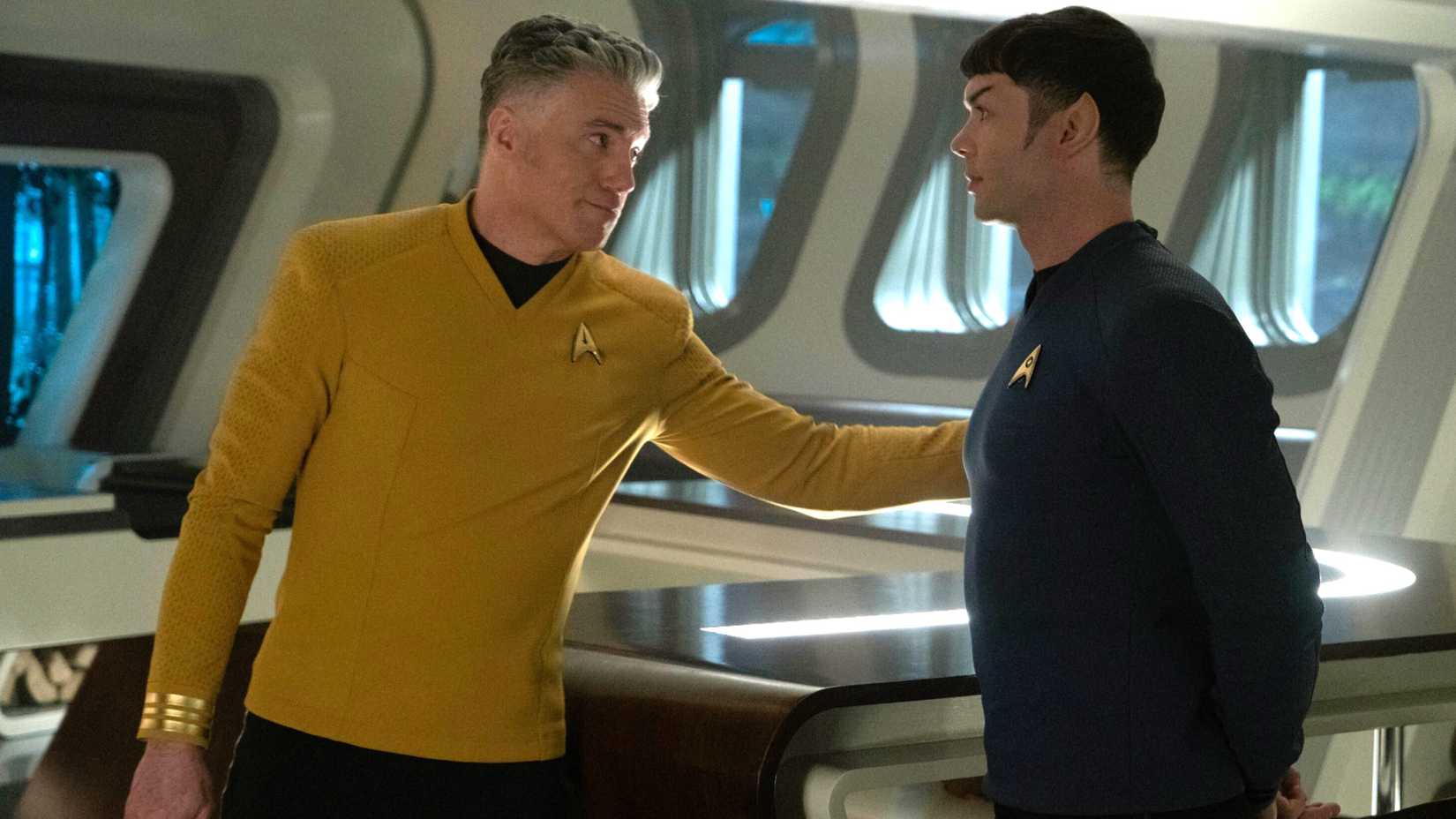 Pike touches Spock on shoulder-1