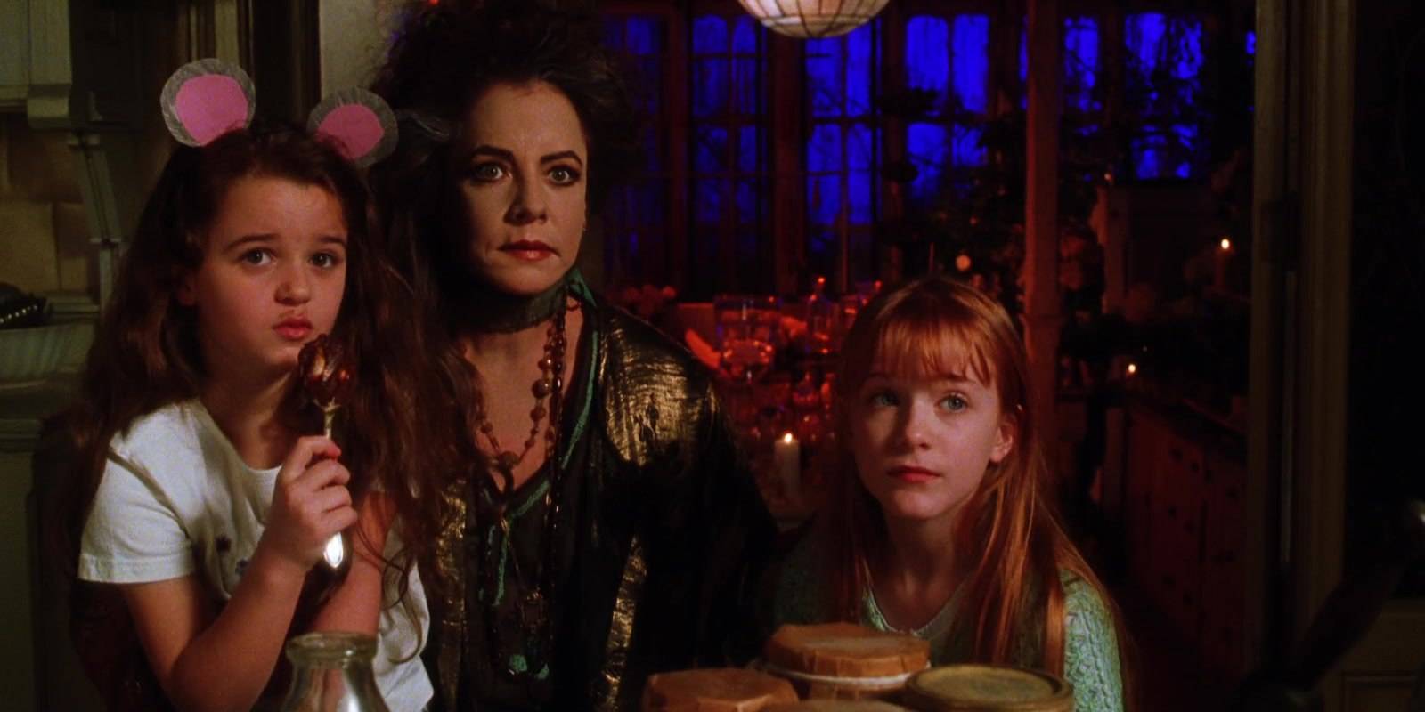 Why Practical Magic 2 Recast Sally's Daughters, Kylie & Antonia (& What ...