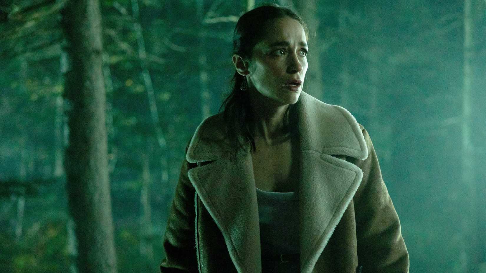 Still of Melanie Scrofano as Dana Cypress in Revival season 1.