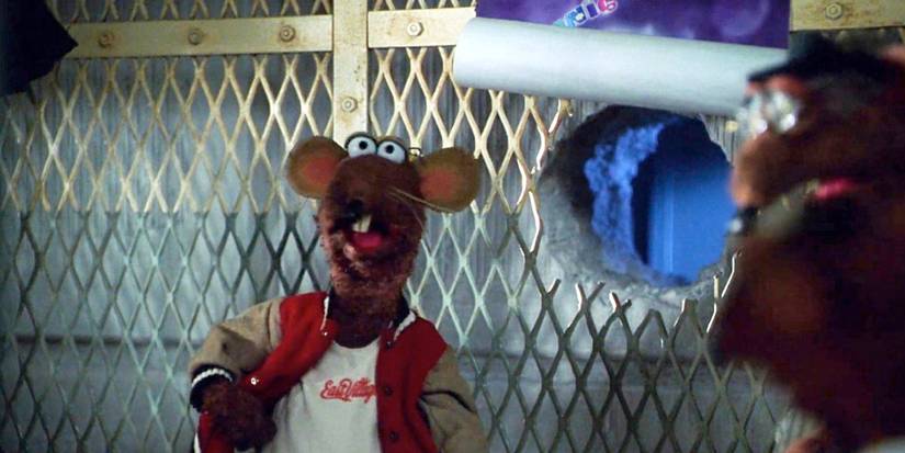 Risso eveals a secret tunnel in Muppets in Space