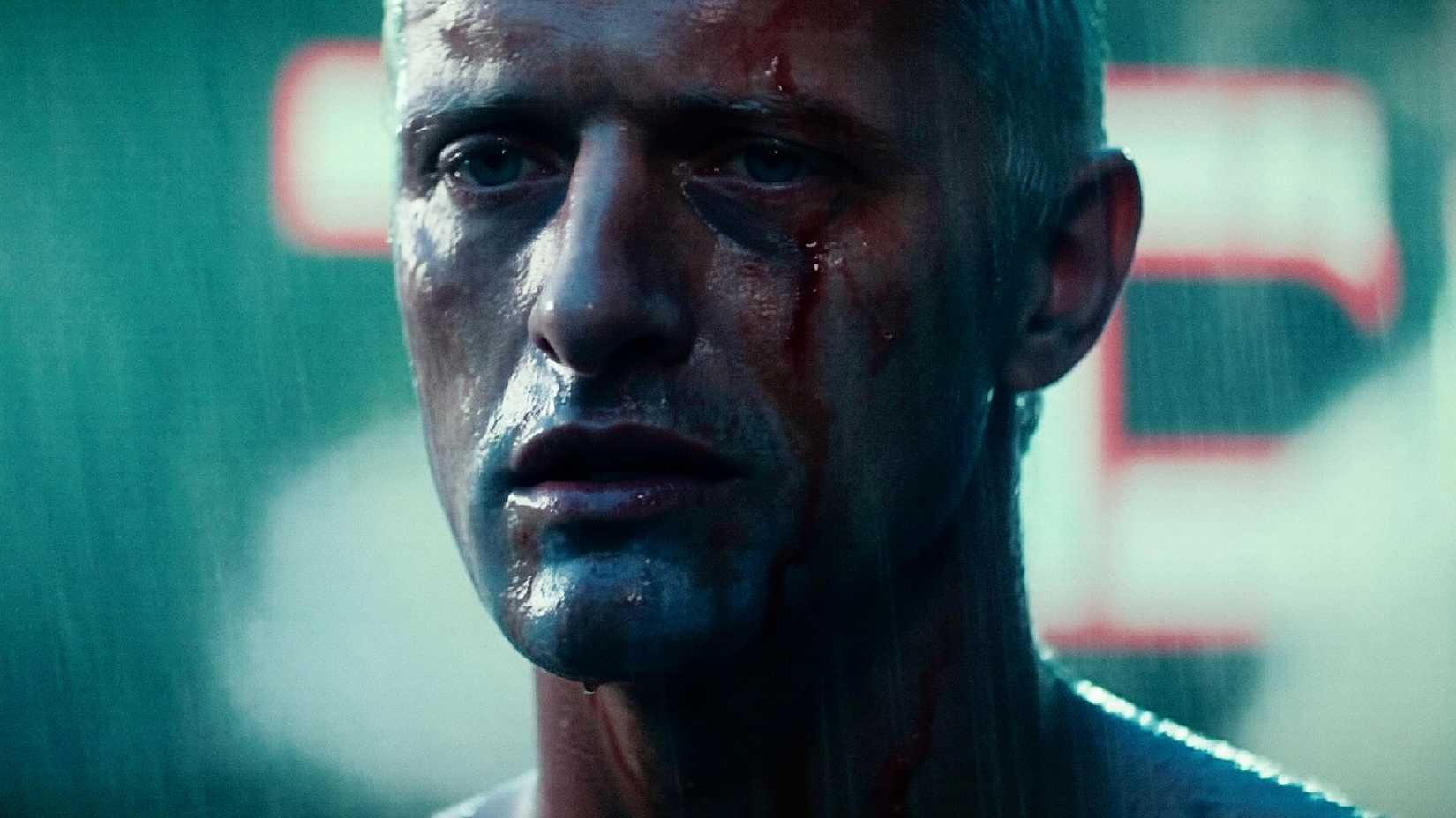 Rutger Hauer's Roy Beatty talks in the rain in Blade Runner