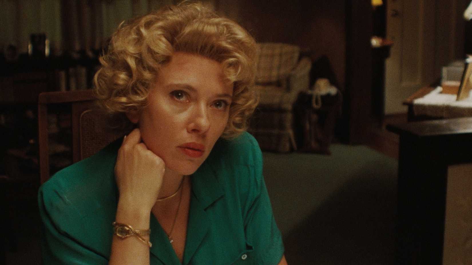 Scarlett Johansson in Paper Tiger