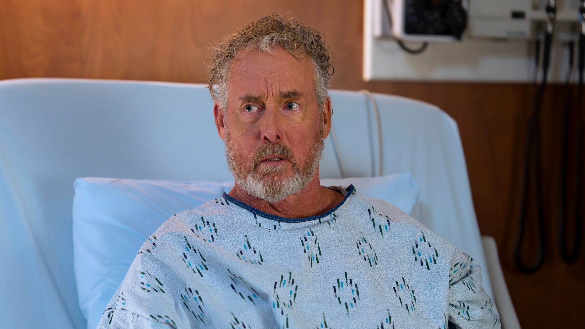 How Dr. Cox's New Scrubs Role Changes The Season 2 Dynamic