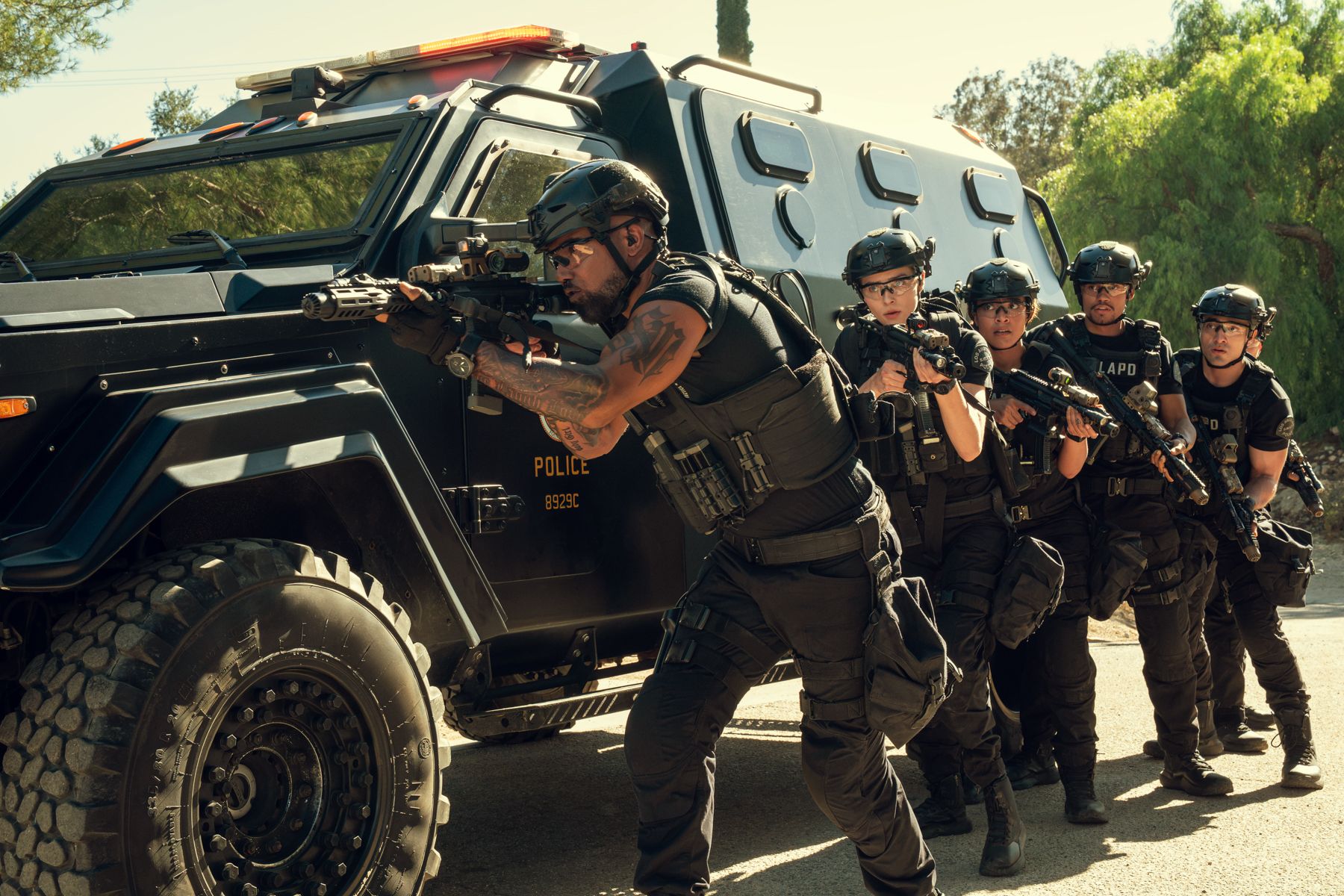 SWAT Exiles 107 Shemar Moore (Daniel %22Hondo%22 Harrelson), Zyra Gorecki (Cassidy Reed), Lucy Barrett (Samantha %22Sammy%22 Bishop), Adain Bradley (Malik Anderson), Freddy Miyares (Ethan Cole)