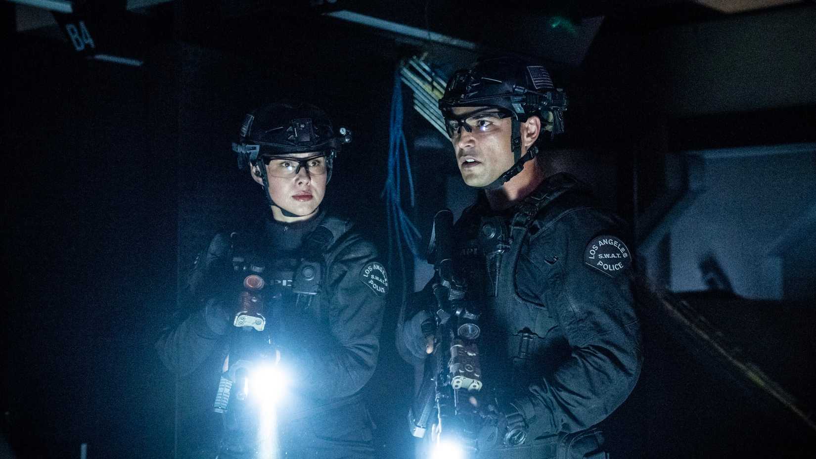 Anna Enger Ritch as Powell and Niko Pepaj as Alfaro in SWAT