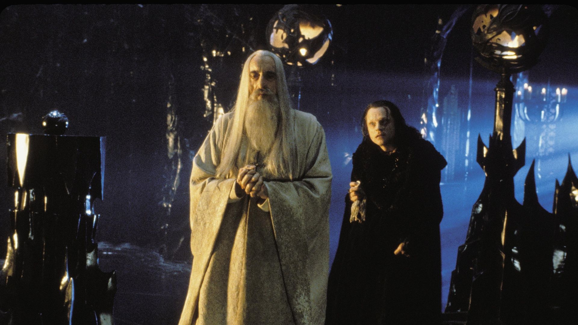 The Lord Of The Rings May Regret Including Saruman's Death Scene In Its Extended Editions