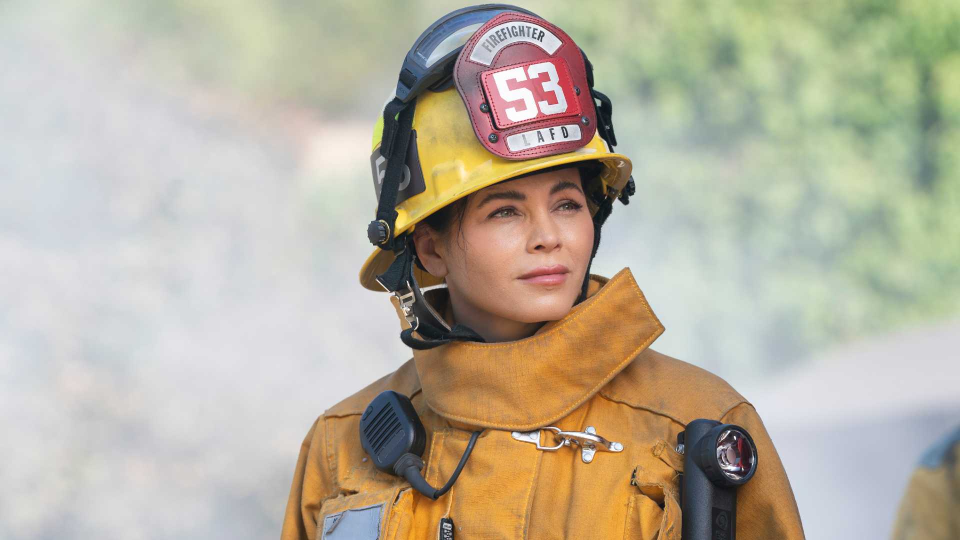 The Rookie's Jenna Dewan as Bailey Nune