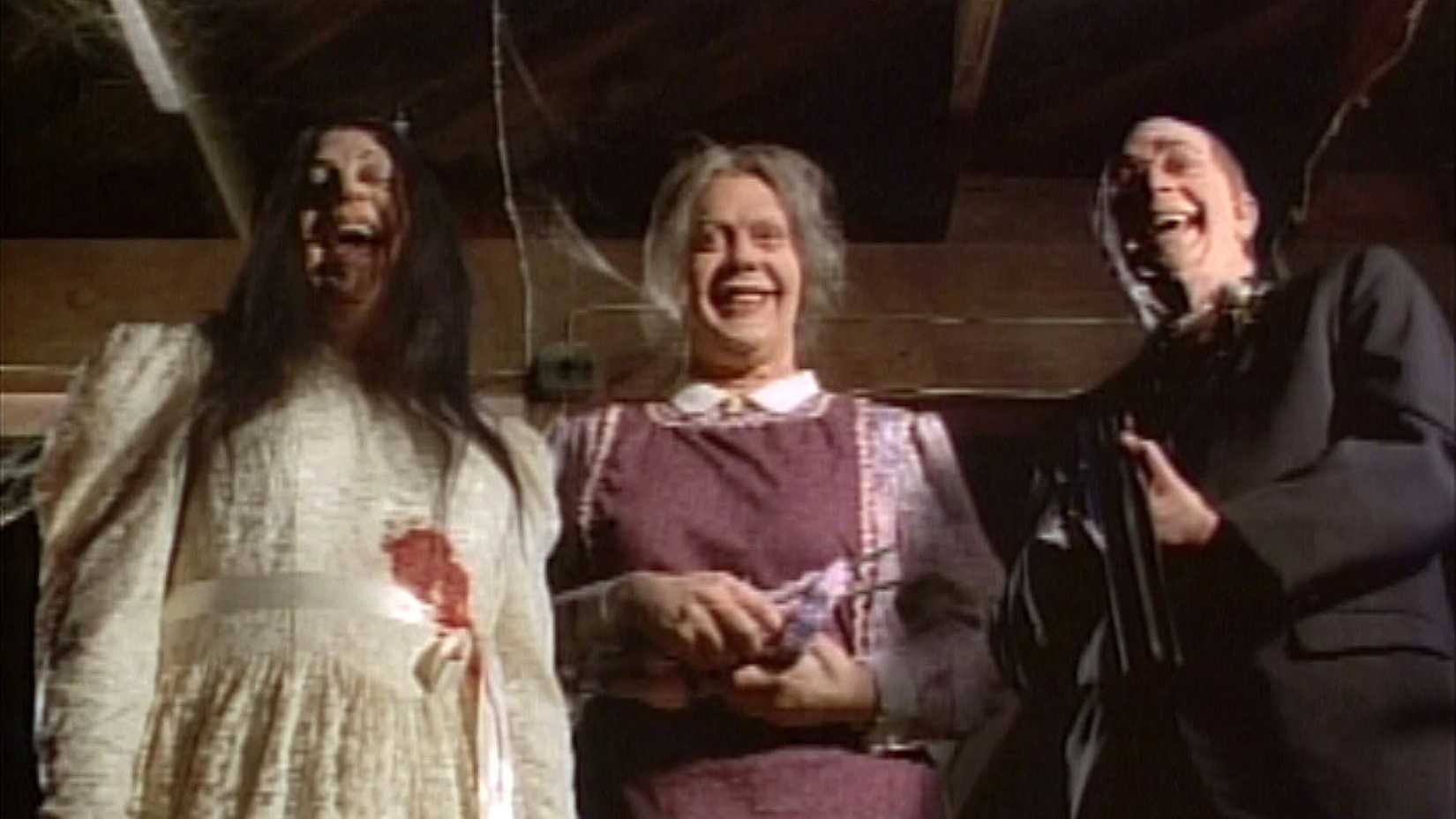 Tim Curry as Winona Ma and Pa in Tales From the Crypt episode Death of some Salesmen