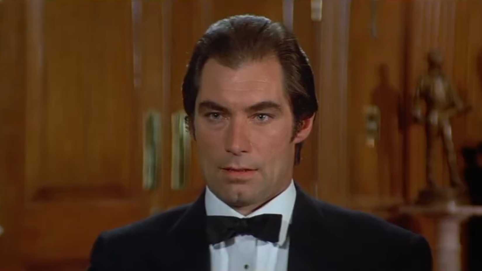Timothy Dalton as 007 pretending to be a hitman for hire in license to kill