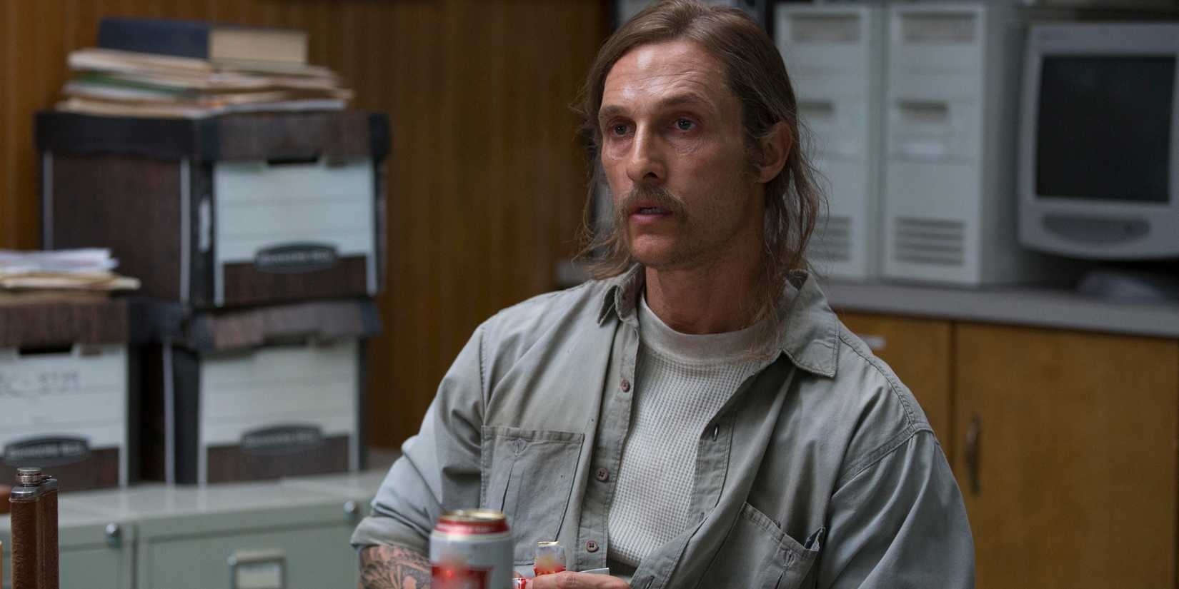 Rust drinking a beer in True Detective