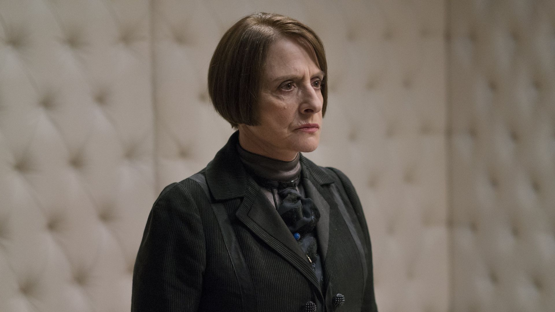 Showtime’s 27-Episode Dracula & Frankenstein Crossover Deserves To Be As Big As American Horror Story