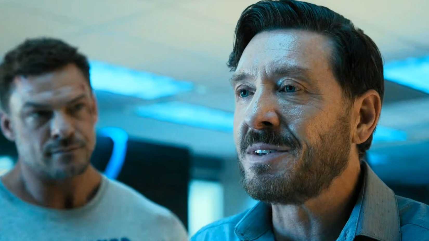 Reacher talking to Leo Ahlquist