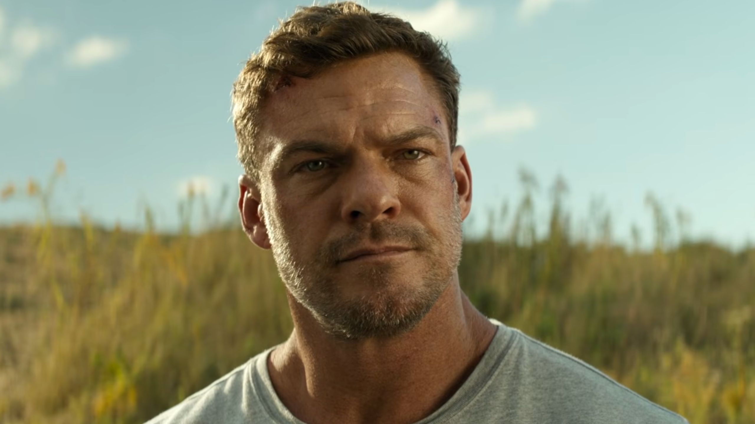 Reacher Switching Genres Sets The Stage For Prime Video's Season 5 image