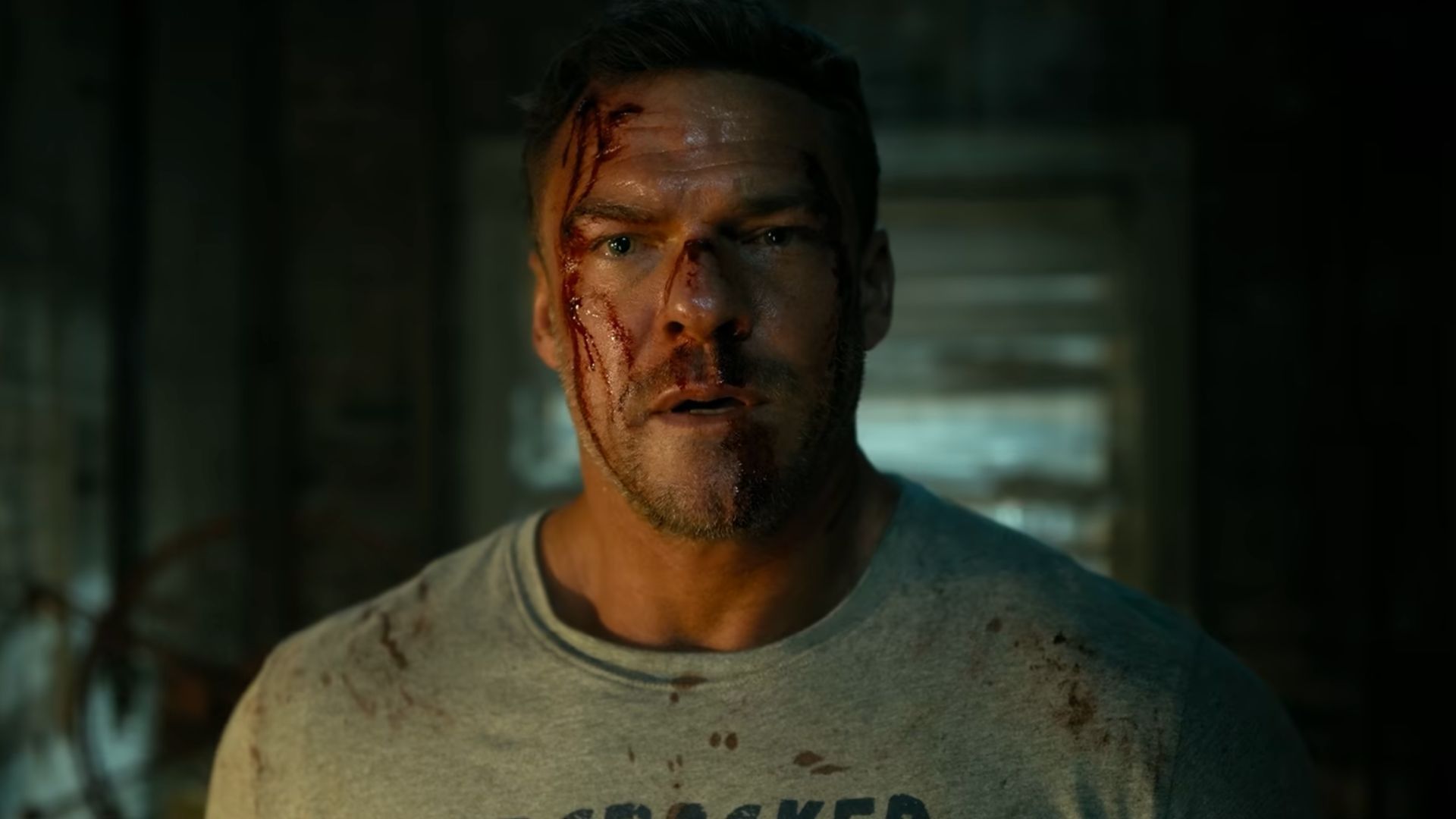 Prime Video's Reacher Stuffs Its 3 Most Inventive Kills Into One 6-Minute Sequence image