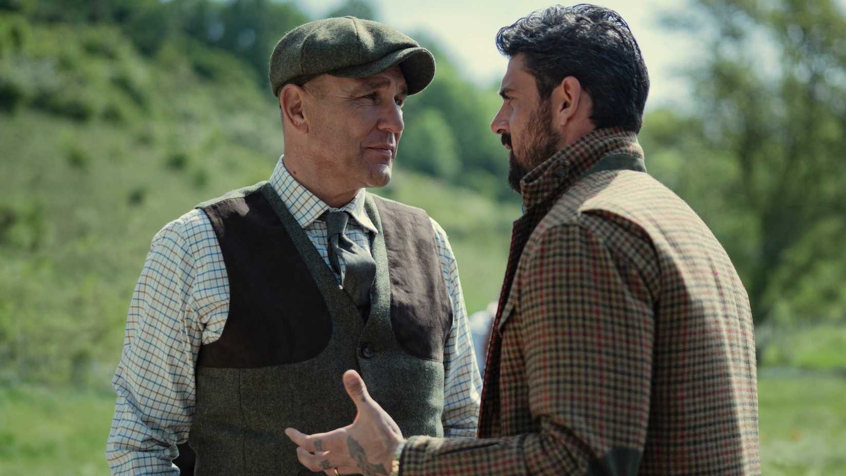 Vinnie Jones and Michele Morrone in The Gentlemens season 2, episode 1 on Netflix 