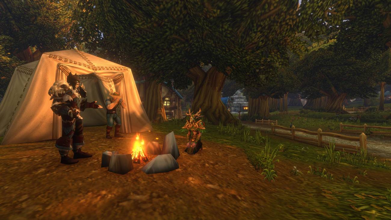 World of Warcraft Forever, image of player characters camping