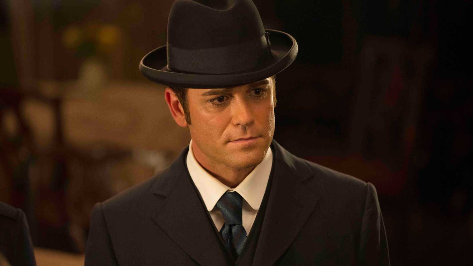 Yannick Bisson in 'Mark Twain' (Season 9, Episode 2, aired October 12, 2015