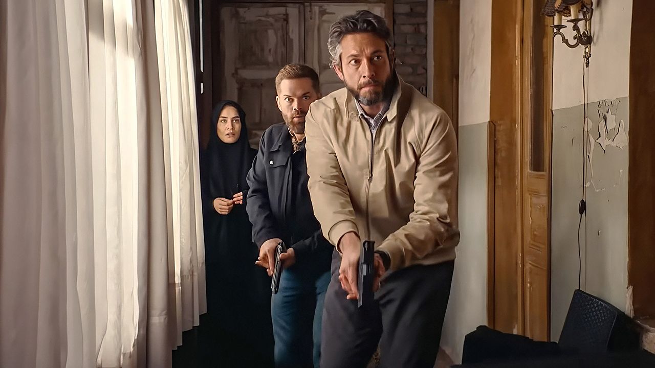 The Fix Exclusive Clip image