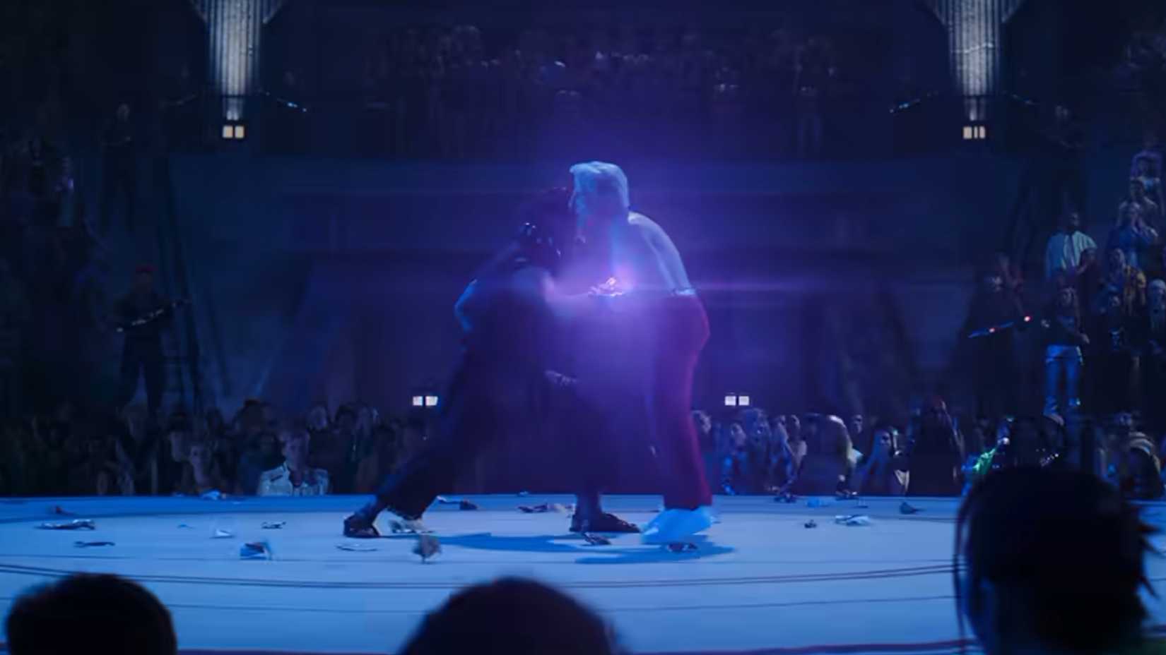 Akuma fighting Joe in Street Fighter