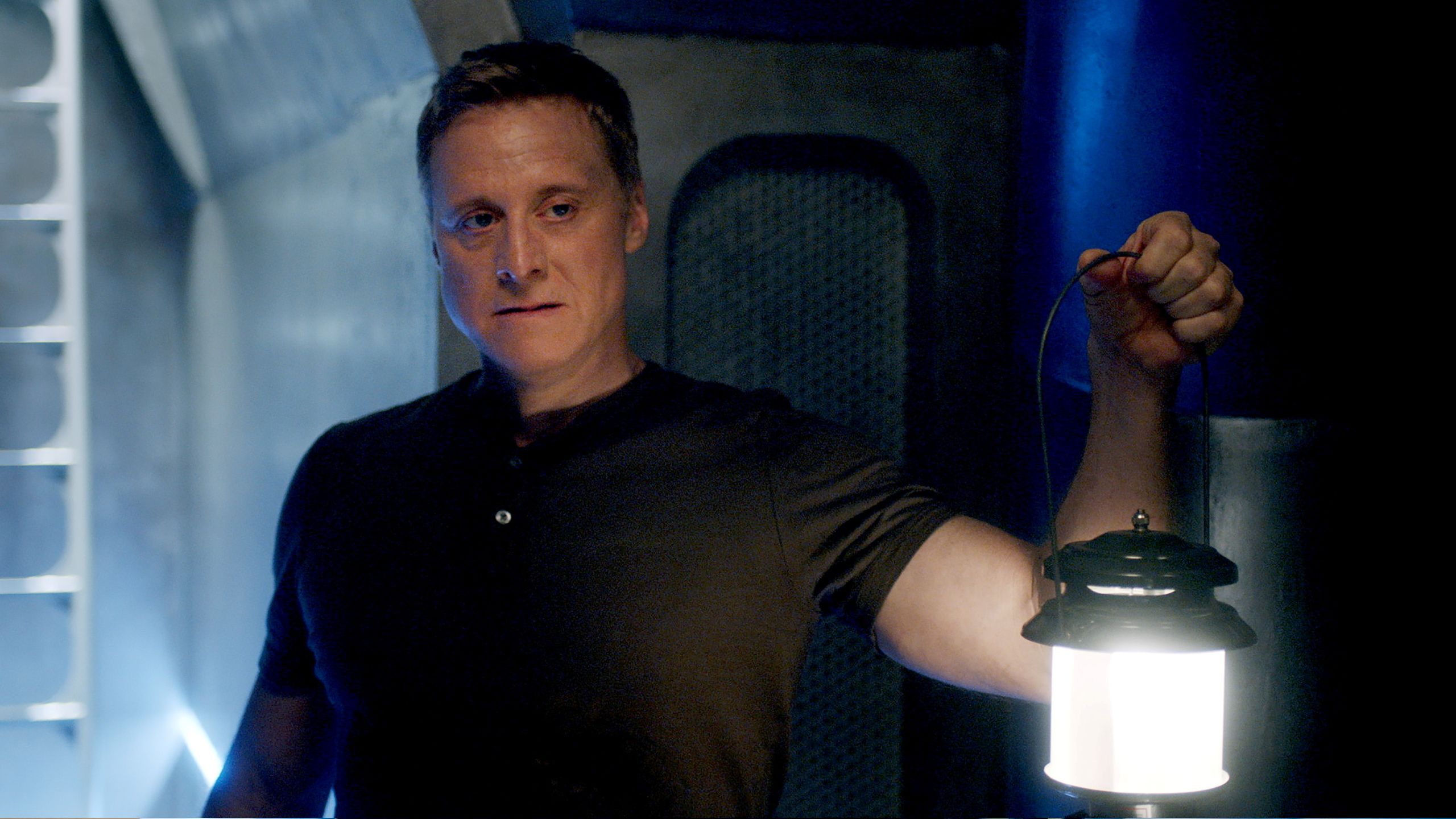 Alan Tudyk's 4-Part Firefly Replacement Is One Of Netflix's Biggest Sci-Fi Hits image